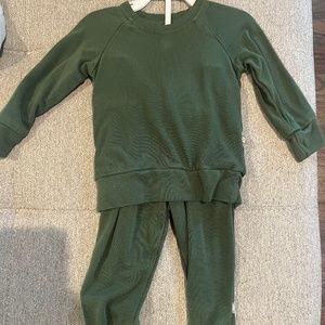 NWOT Kyte Baby Hunter Jogger Set Size 6-12M